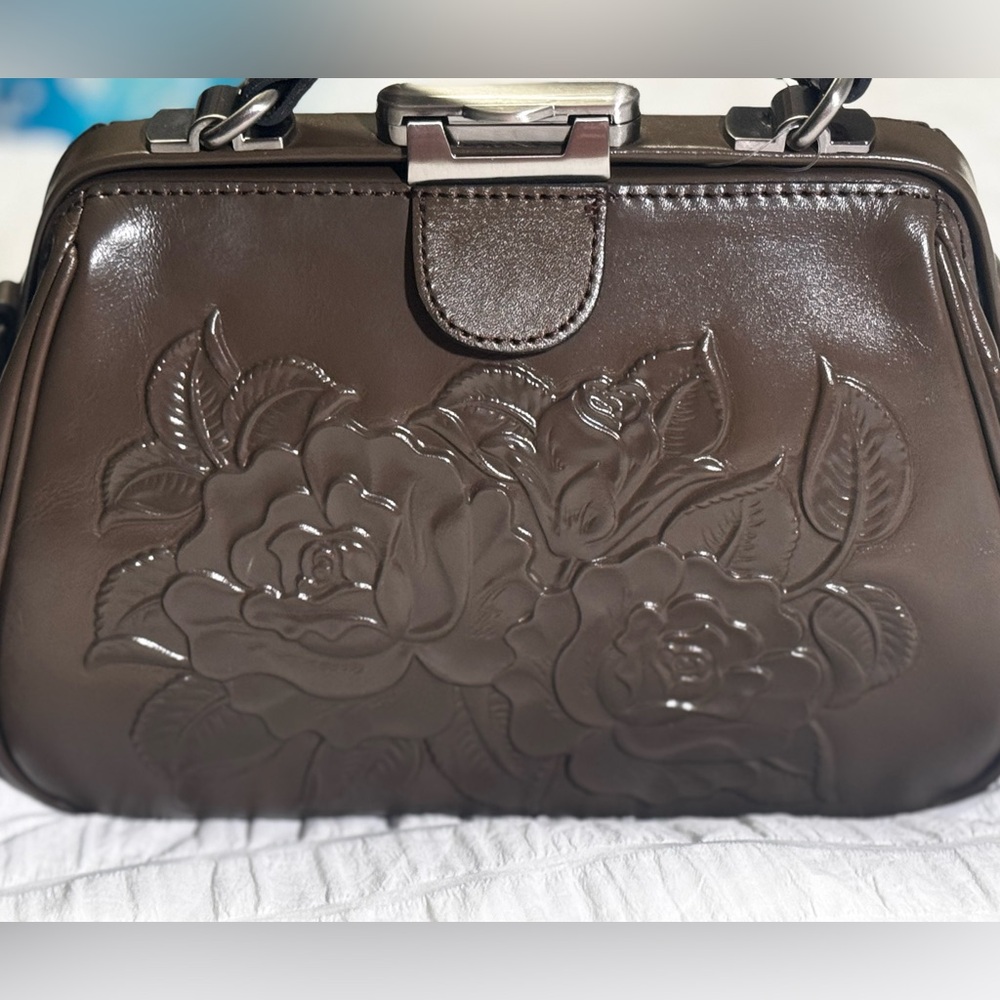 Patricia Nash Gracchi rose tooled mushroom color handbag brand new reg $ 279 - Picture 3 of 12